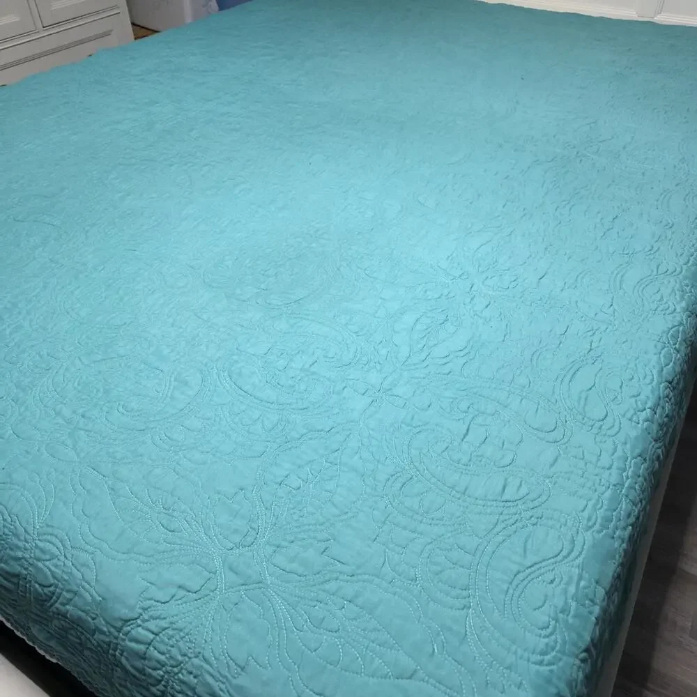 American Pacific teal quilted